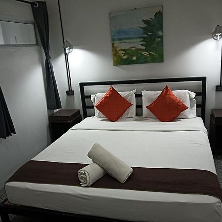 White Jail At Koh Tao Hostel Kültér fotó