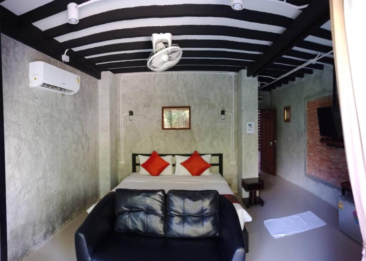 White Jail At Koh Tao Hostel Kültér fotó