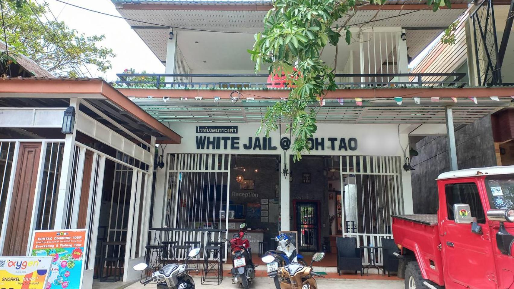 White Jail At Koh Tao Hostel Kültér fotó