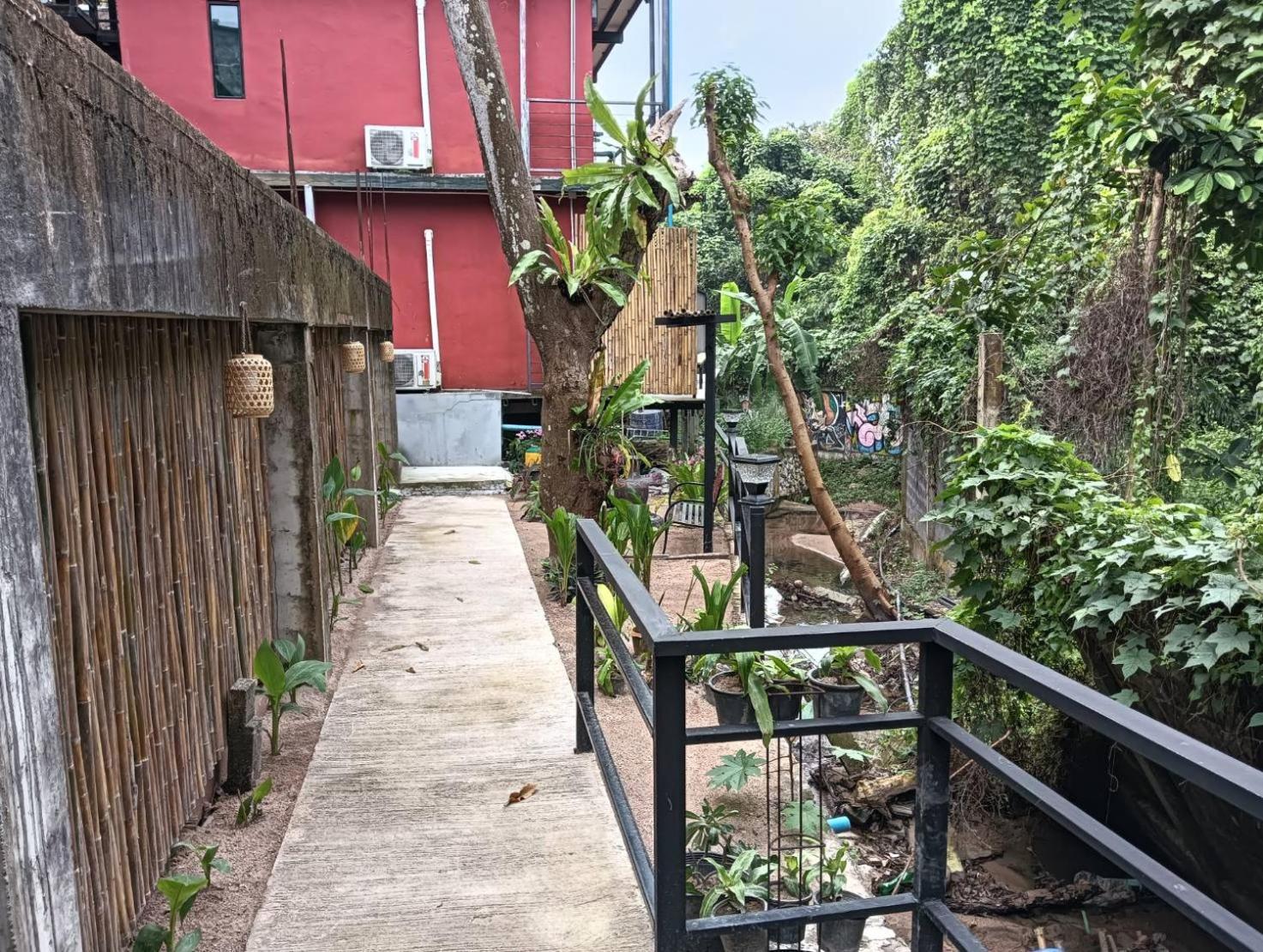 White Jail At Koh Tao Hostel Kültér fotó