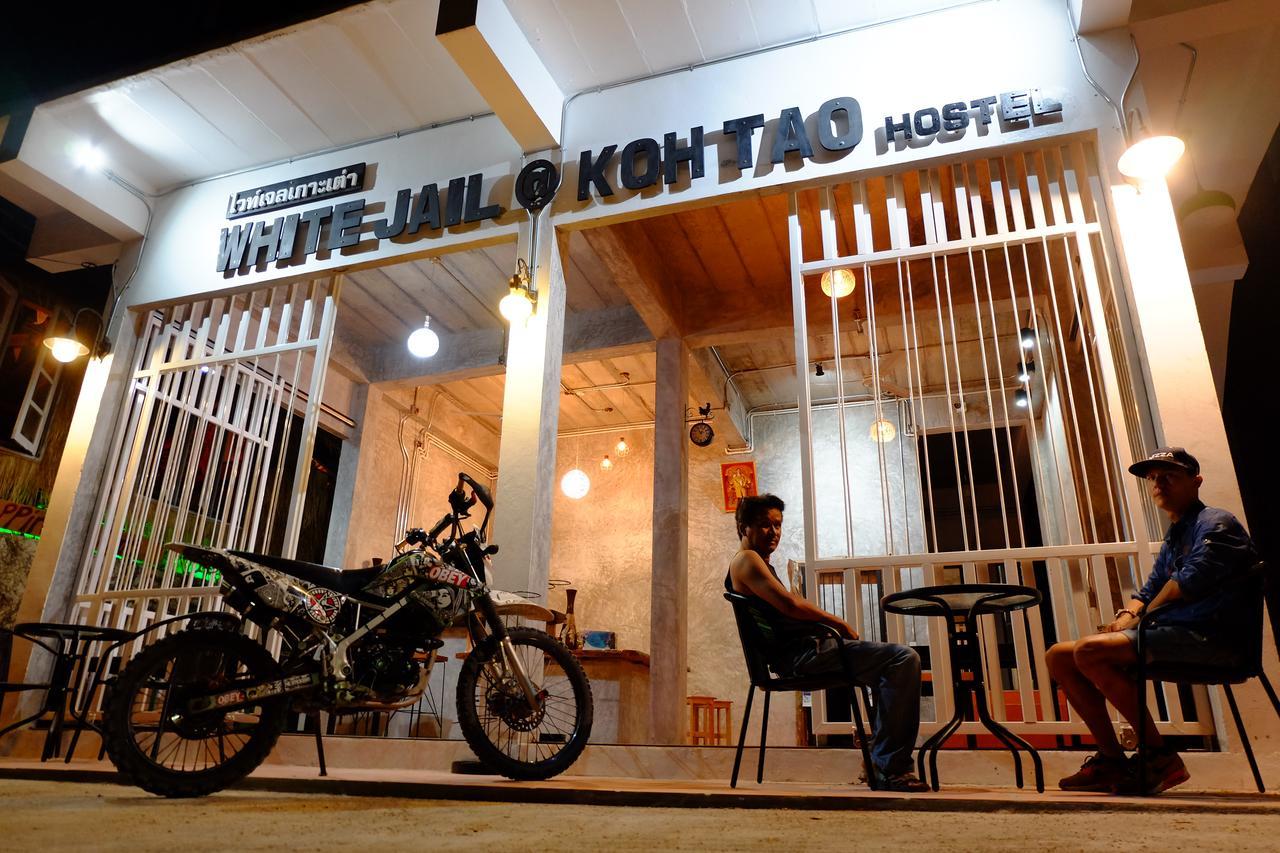 White Jail At Koh Tao Hostel Kültér fotó